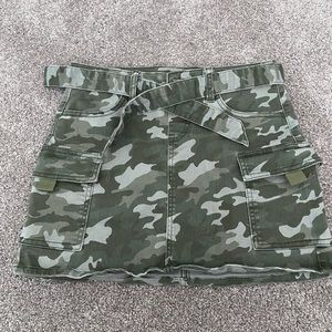 Camo skirt